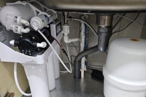 双膜净水器（解决水质问题，保障家庭健康）