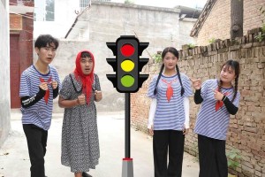 小伙伴们如何玩游戏的乐趣与团队合作（以团队合作为核心的游戏玩法，培养友谊与沟通能力）