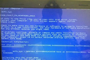 电脑蓝屏后无限开机解决方案（遇到电脑蓝屏后出现无限开机画面怎么办？）