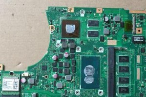 华硕FH5900加内存教程（华硕FH5900加内存教程，带您玩转高速运行）